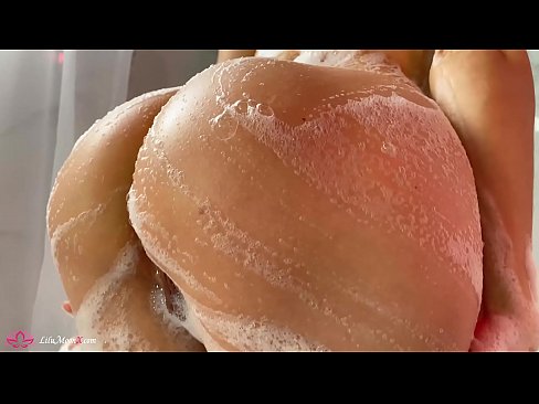 ❤️ La morena es masturba el cony amb un vibrador fins a un orgasme intens a la dutxa ❤️❌ Fota a nosaltres ❌️❤